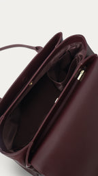 Icon Bag: Burgundy Girl