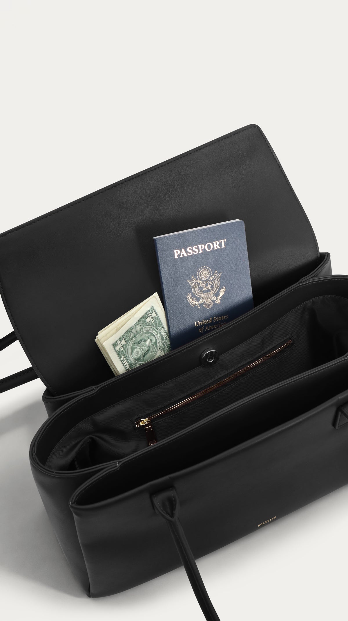 Icon Bag: Iconic Black